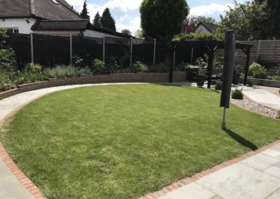 Modern back garden-Carshalton